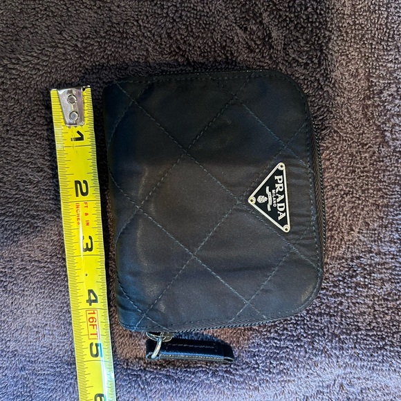 PRADA Nylon 🖤Black Quilted Zip Around Wallet 💯% Authentic - Picture 8 of 10